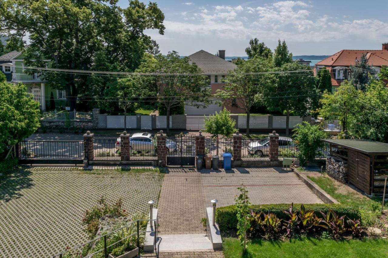 Mikes Vendeghaz Hotell Balatonfüred Exteriör bild