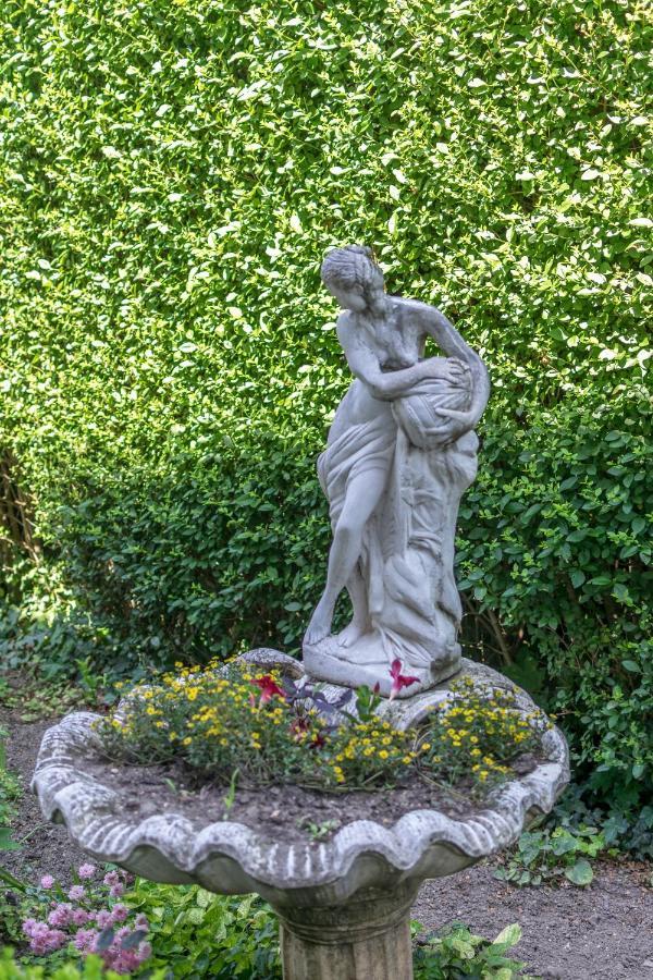 Mikes Vendeghaz Hotell Balatonfüred Exteriör bild